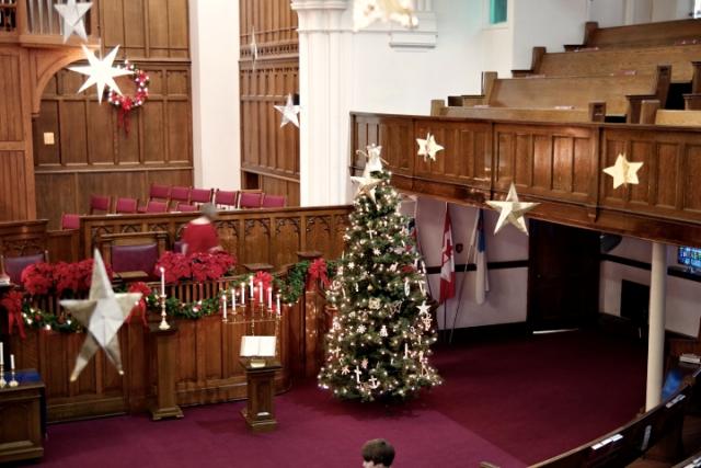 Robertson-Wesley United Church decorated for the season of Advent. Pull Out the Christmas Music